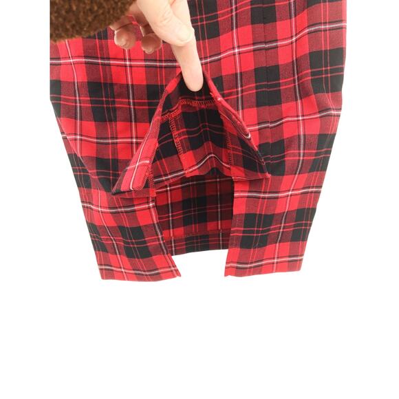 Womens Tracy Evans Ltd Red Plaid Pleated Mini Skirt with Black Belt Size 1 NWT - Picture 3 of 7